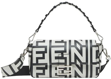 the baguette fendi marc jacobs|fendi bags size guide.